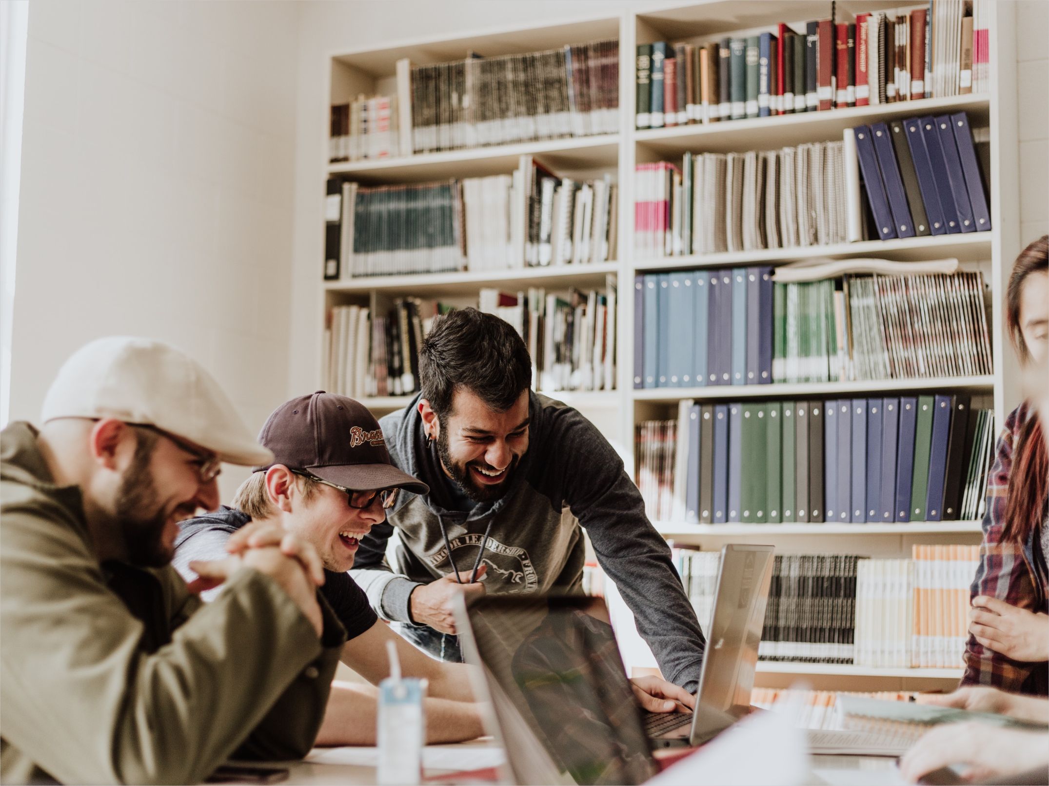 How to design an online course centred around interactive learning 