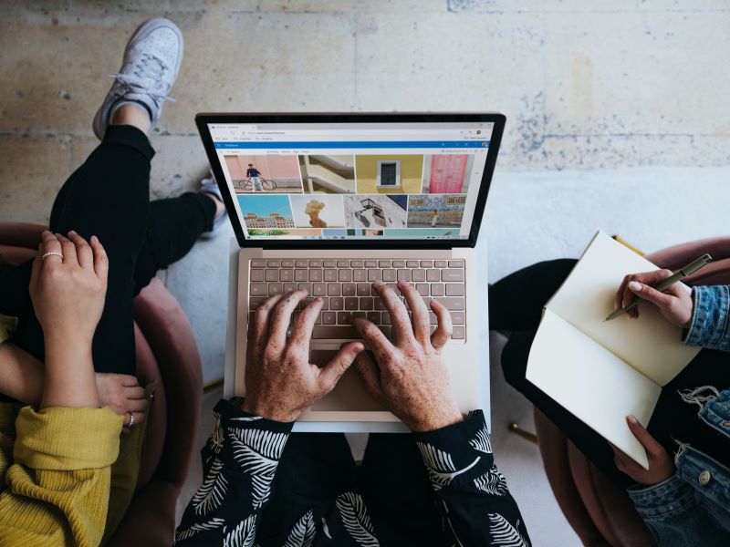 Engaging students in collaborative learning tasks online