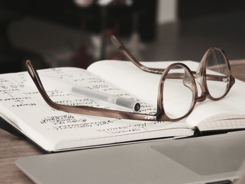 Creating time and space for reflection in undergraduate research methods