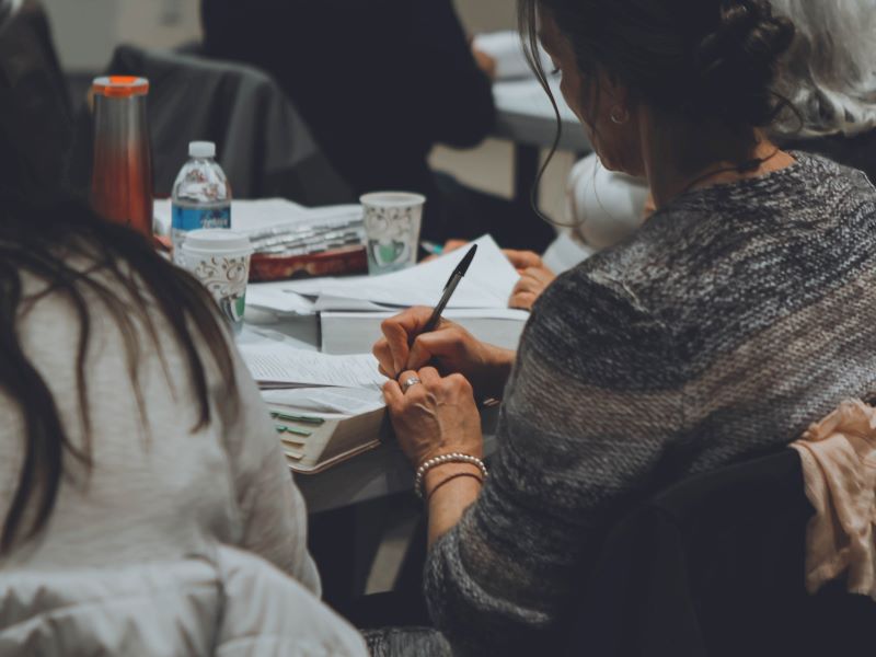 A guide to running engaging and interactive tutorials