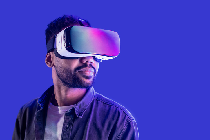 The power and the peril of virtual reality in higher education