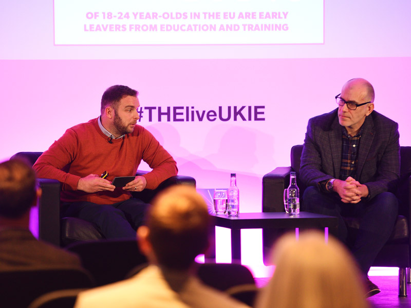 Enhancing student engagement using innovative student experience platforms