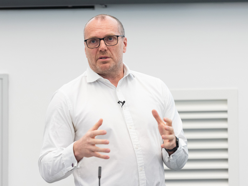 Measuring excellence in online learning