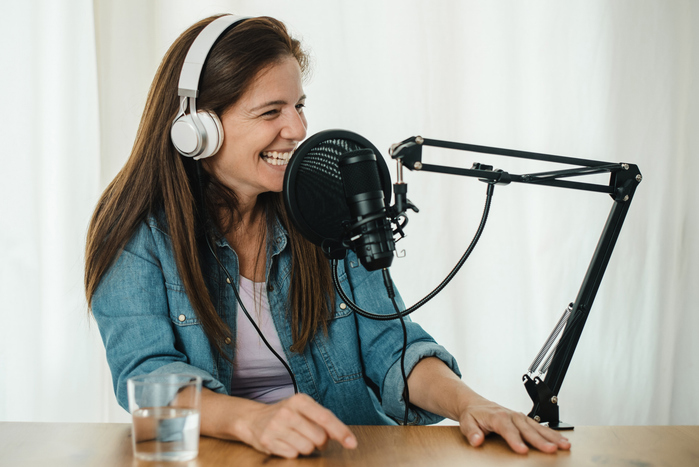 Hybrid learning through podcasts: a practical approach