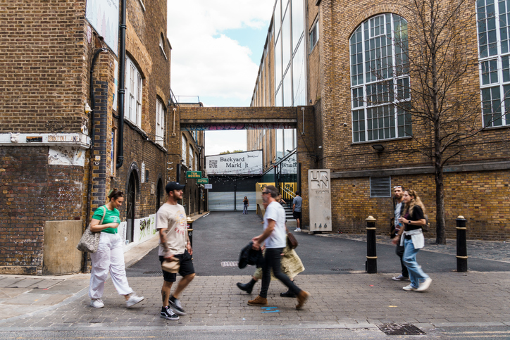 The transformative power of immersive field studies