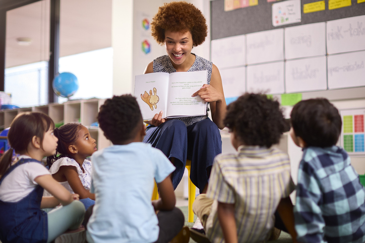 An on-campus primary school helped to enrich the community and embed social responsibility