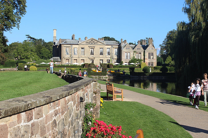 Coventry University Student Life Guide: Finding the Right Student Accommodation