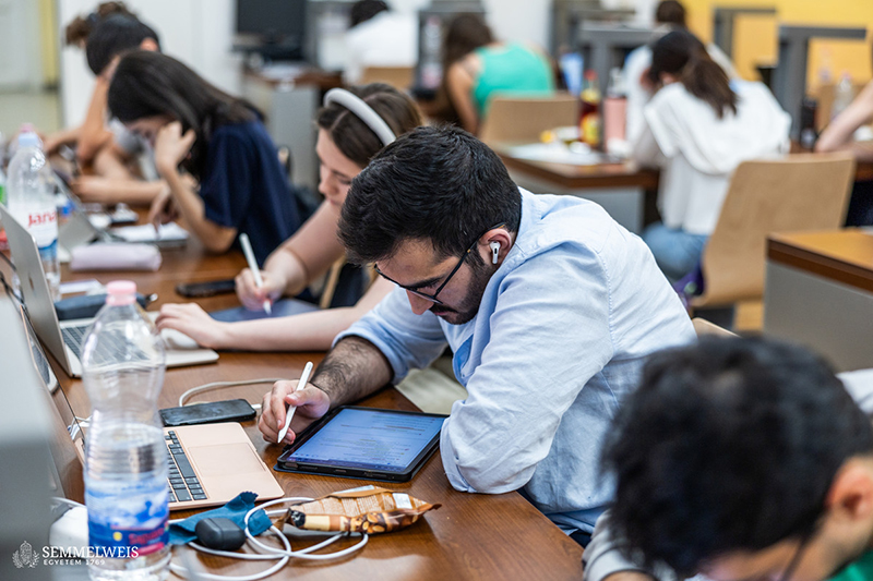 What can university lecturers do to ease students’ exam anxiety?