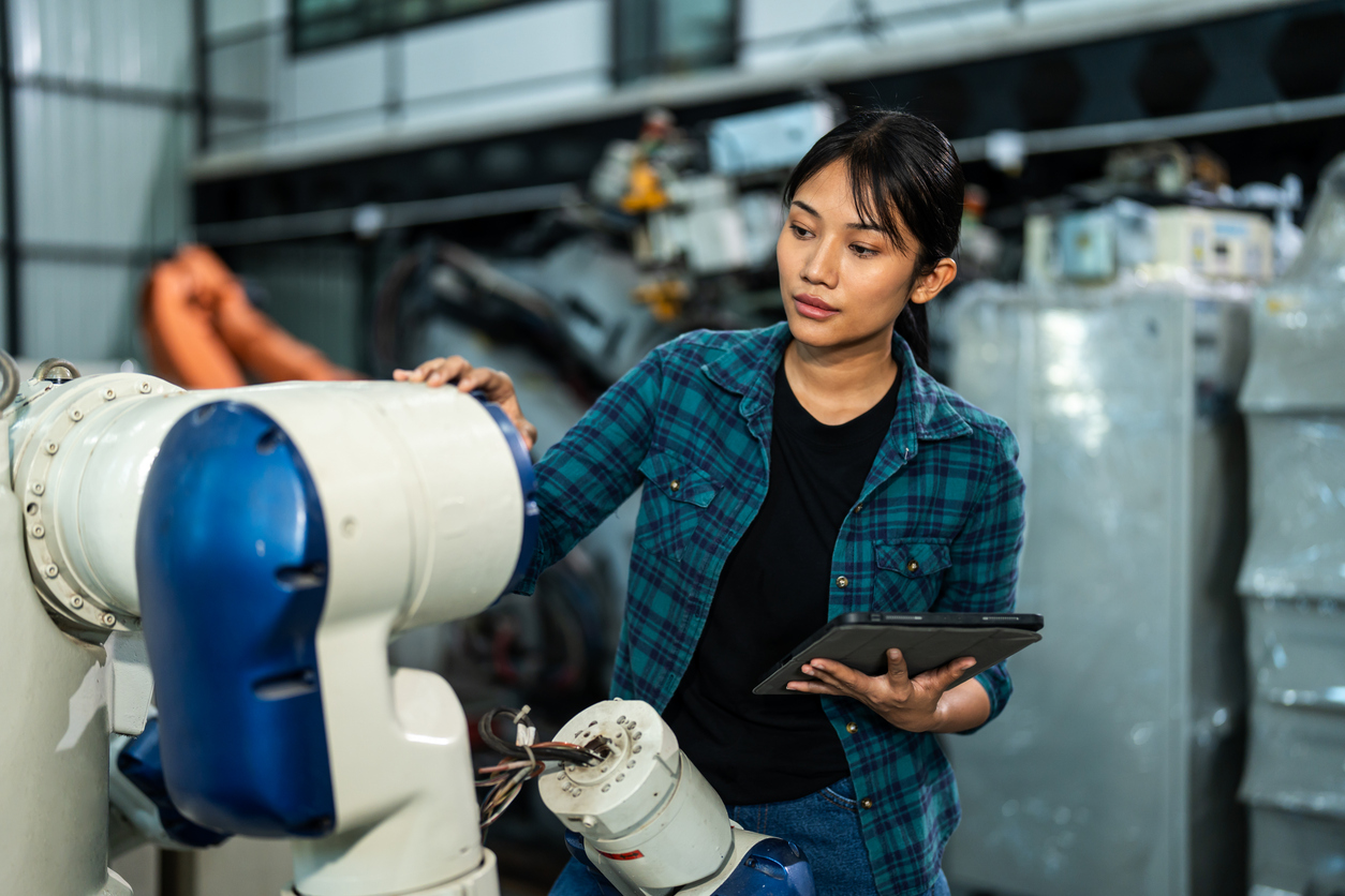 How to help women thrive in STEM study and beyond