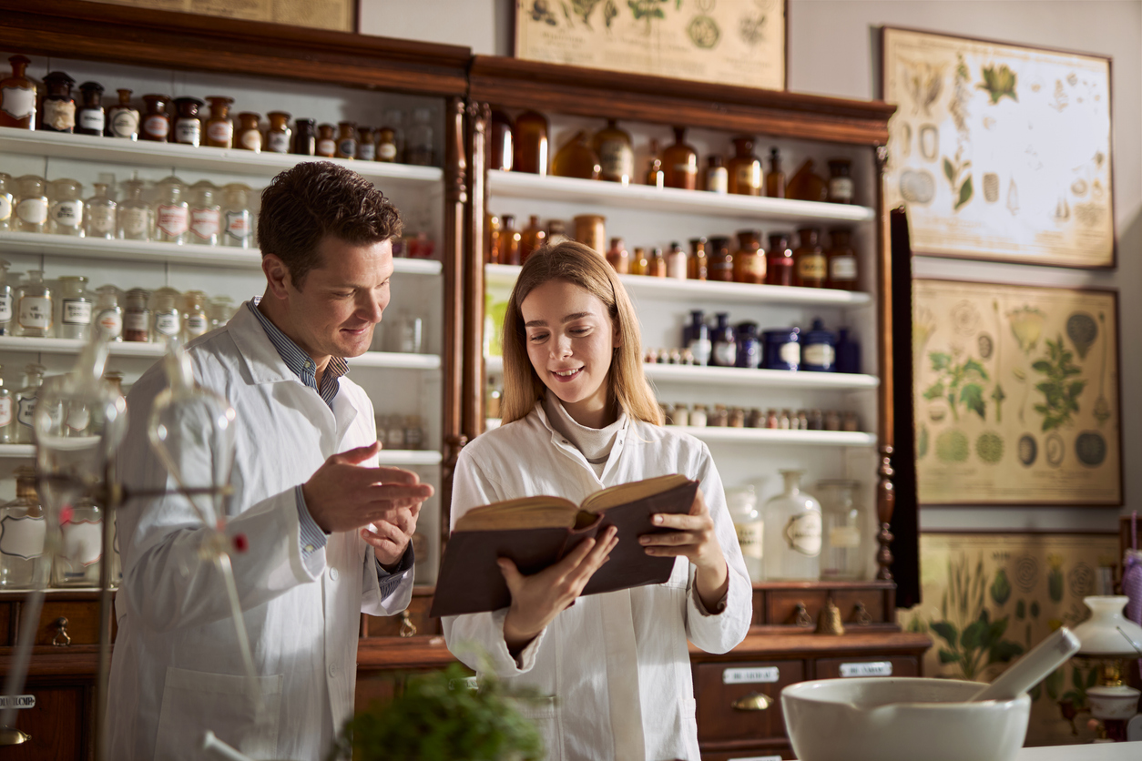 Practical ways to embed green chemistry into a packed curriculum, part 1
