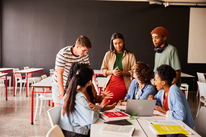 Five ways to turn students from spectators into collaborators