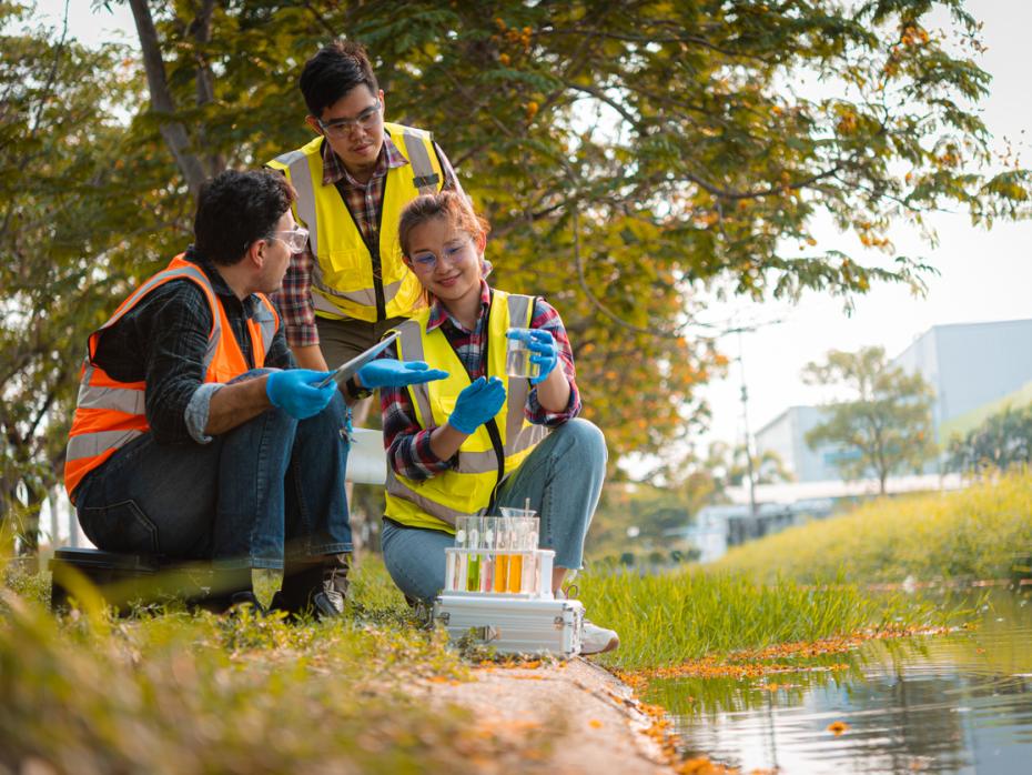 Students collecting water samples