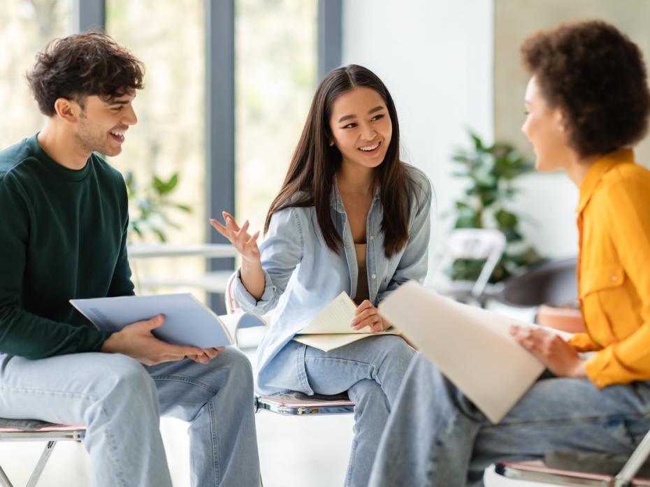 Students having a discussion