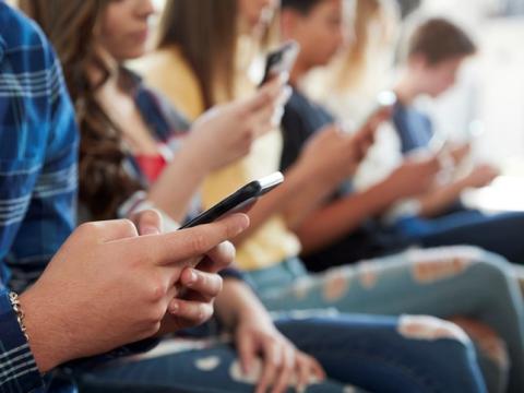 Students on phones